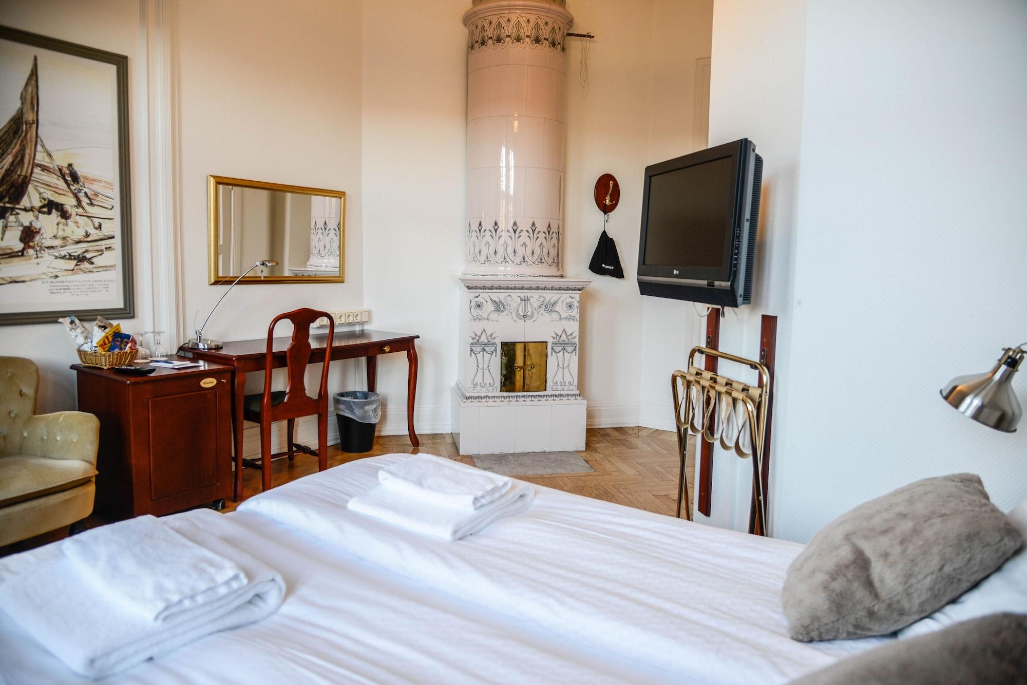 Hotel Continental Relax & Spa ฮาล์มสตัด ภายนอก รูปภาพ